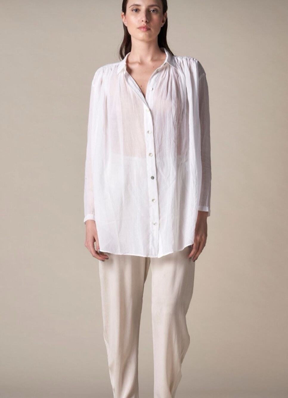 Totum Project Second Skin Silk Blend White Lightweight Button Down Blouse M